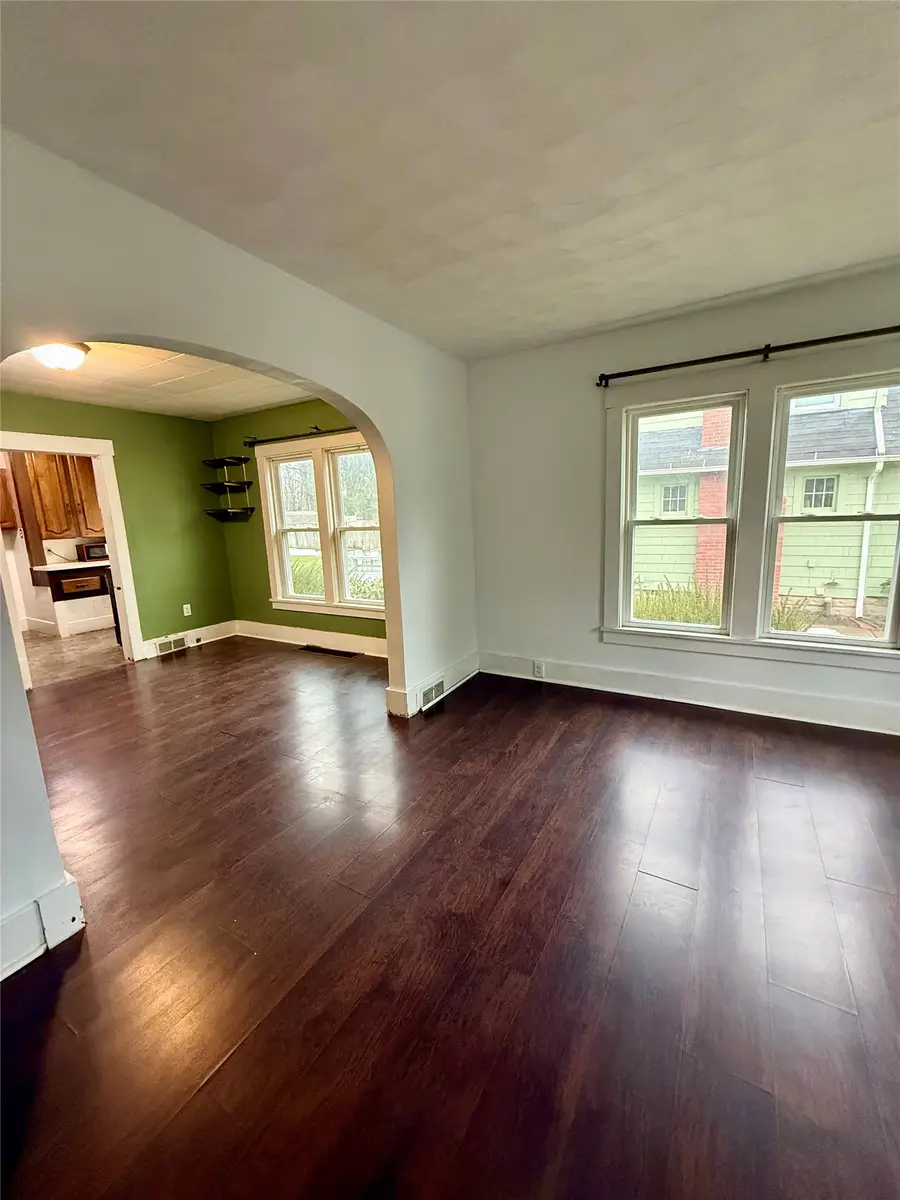 20 Pershing Avenue, North East, PA 16428 - #3