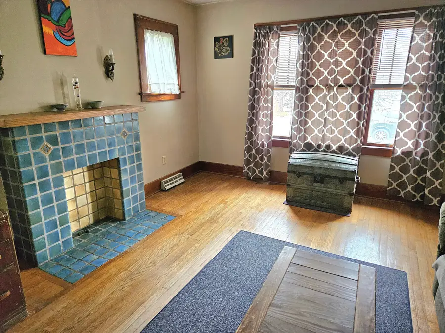 953 E 33rd Street, Erie, PA 16504 - #3