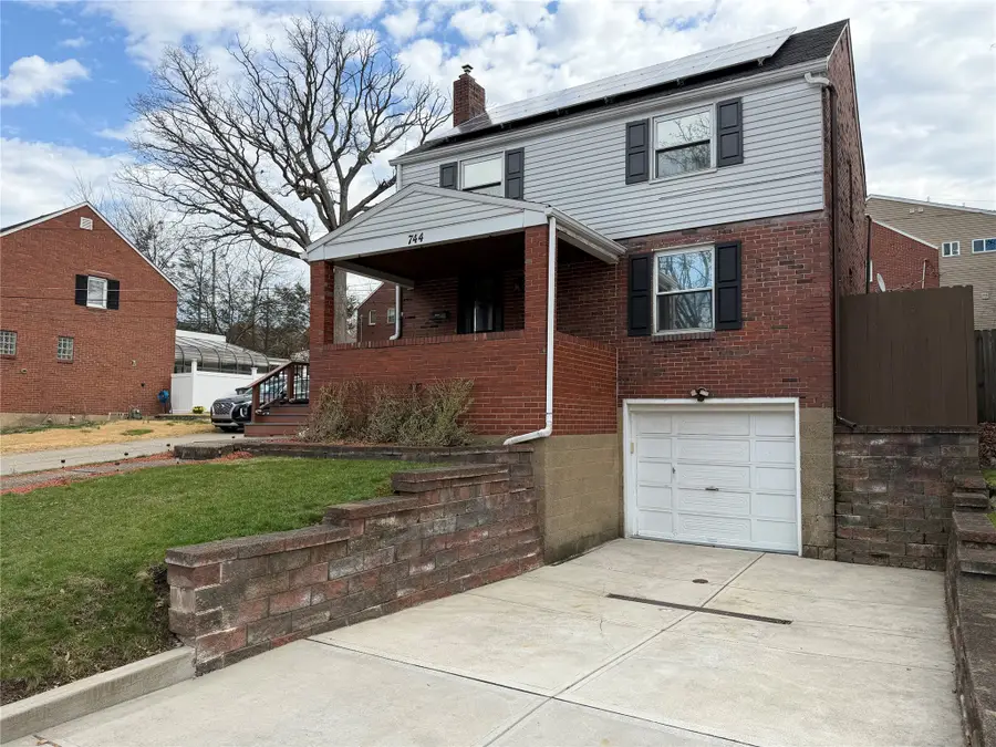 744 Allegheny River Boulevard, Oakmont, PA 15139 - #3