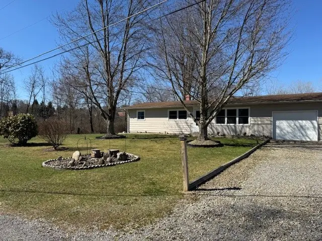 301 Maple Street, Conneaut Lake, PA 16316 - #2