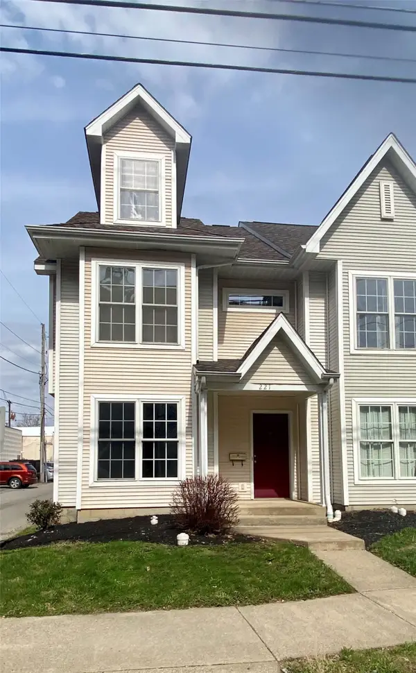 221 W Center Street #1, Meadville, PA 16335