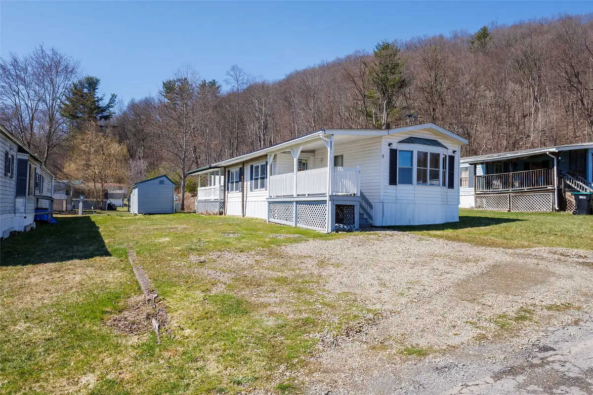 5 Edgewood Drive, Youngsville, PA 16371 - #1