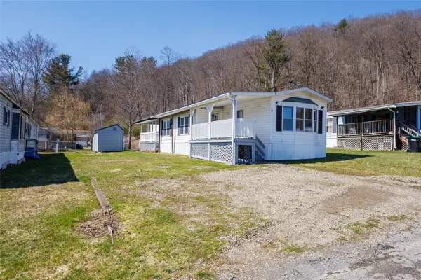 5 Edgewood Drive, Youngsville, PA 16371