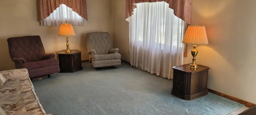 2131 E 41st Street, Erie, PA 16510 - #2