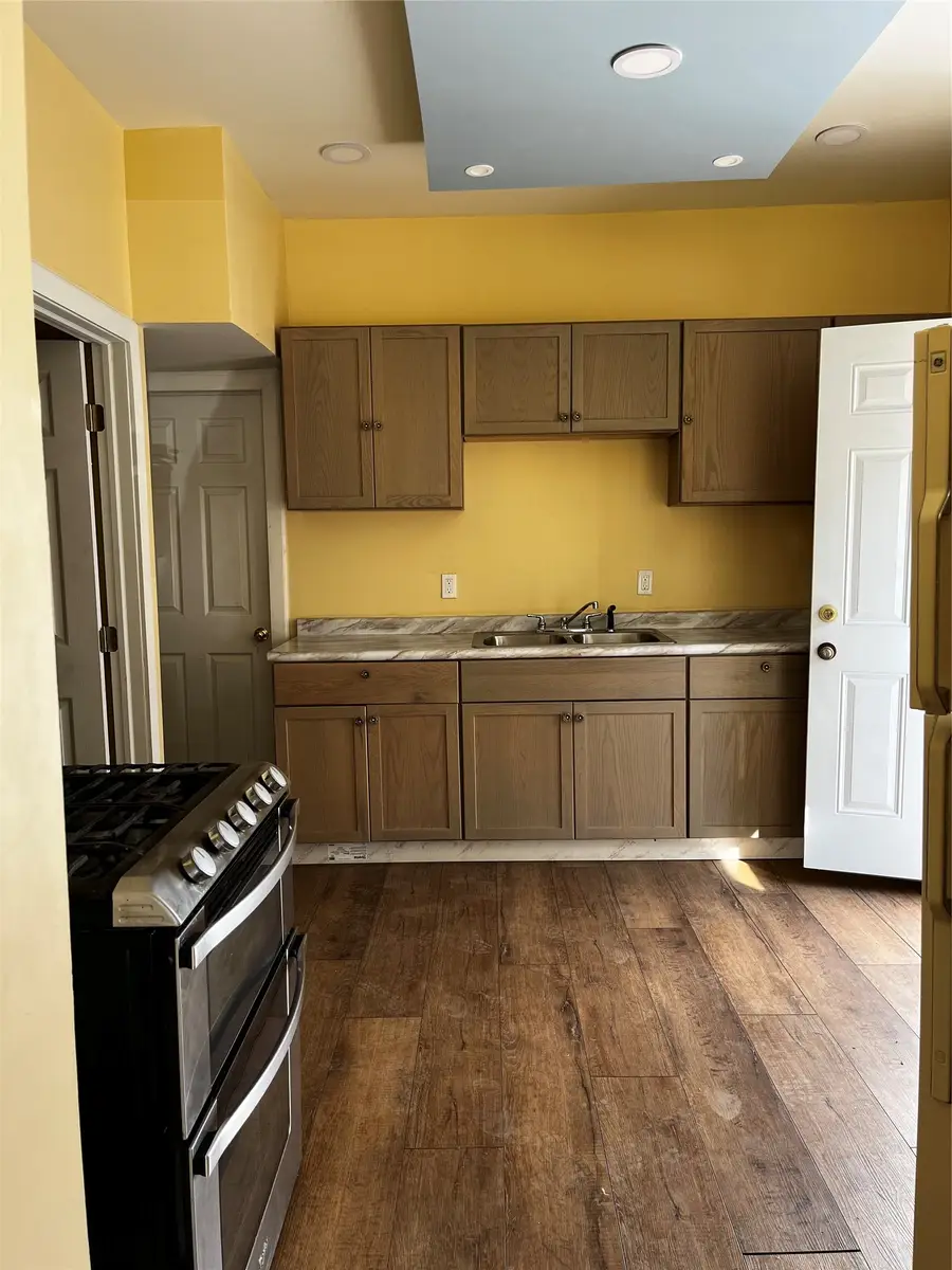 730 E 5th Street, Erie, PA 16507 - #2