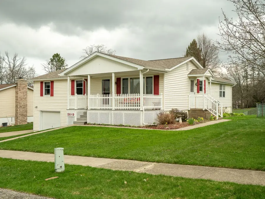 5619 Zemville Drive, Erie, PA 16509 - #2