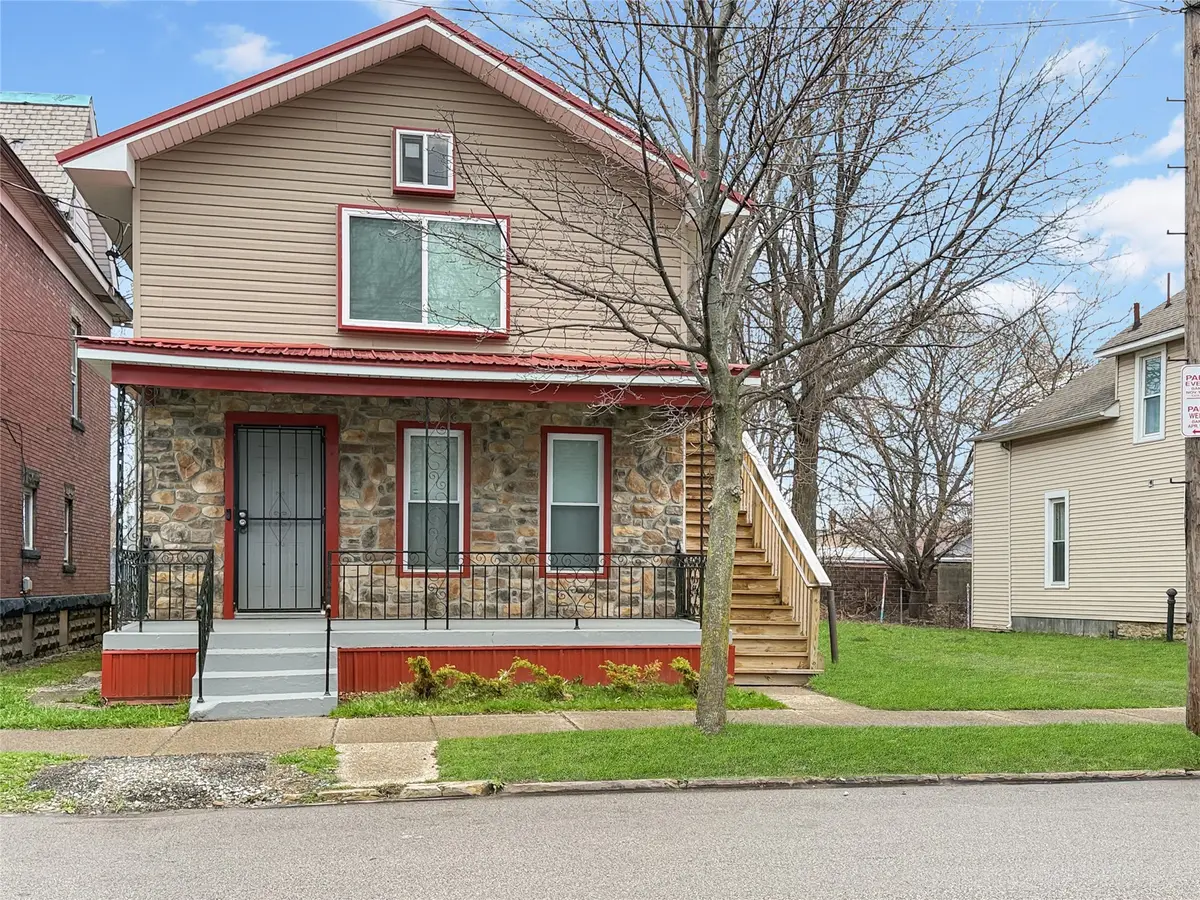 424-426 E 11th Street, Erie, PA 16503 - #1