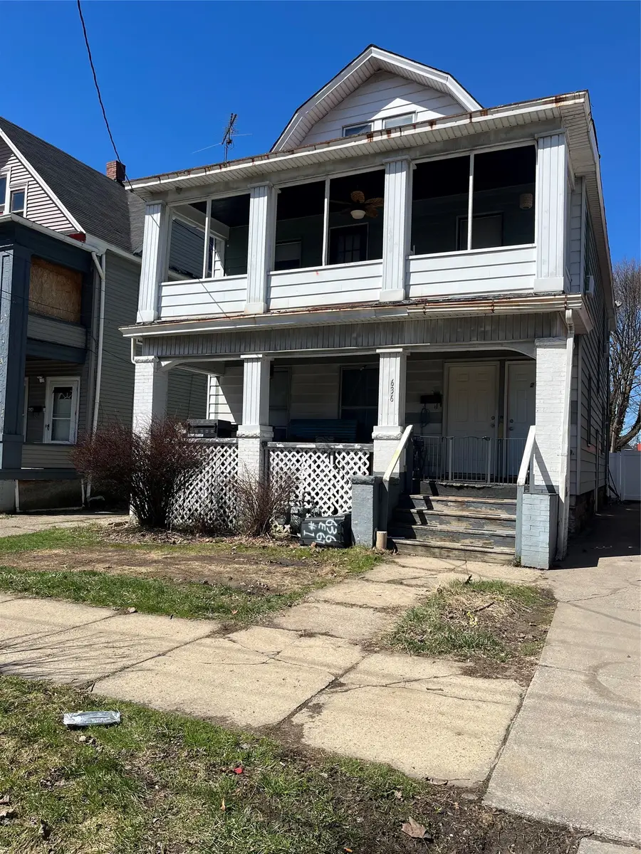 636 E 6th Street, Erie, PA 16507 - #2