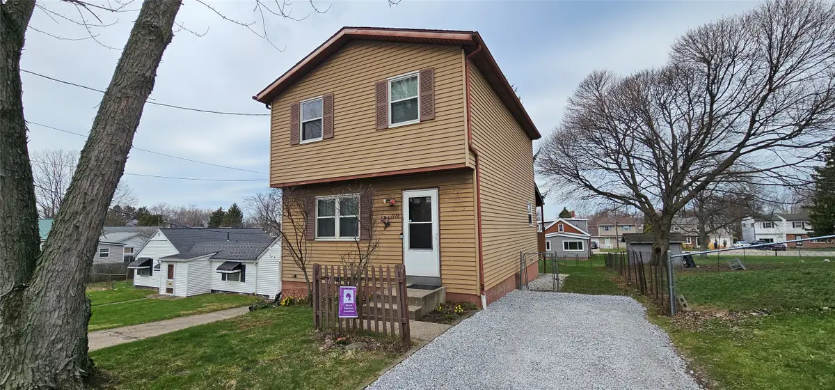 1128 E 35th Street, Erie, PA 16504 - #1