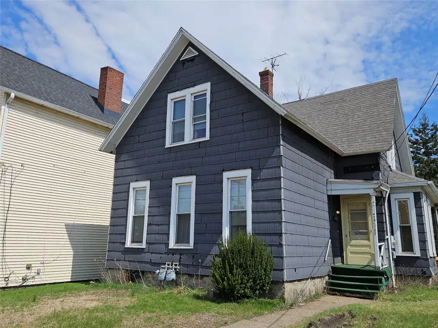 815 Parade Street, Erie, PA 16503 - #2