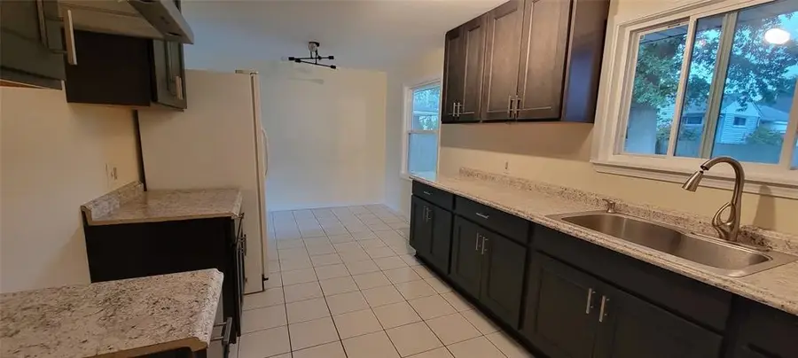 2845 W 31st Street, Erie, PA 16506 - #3