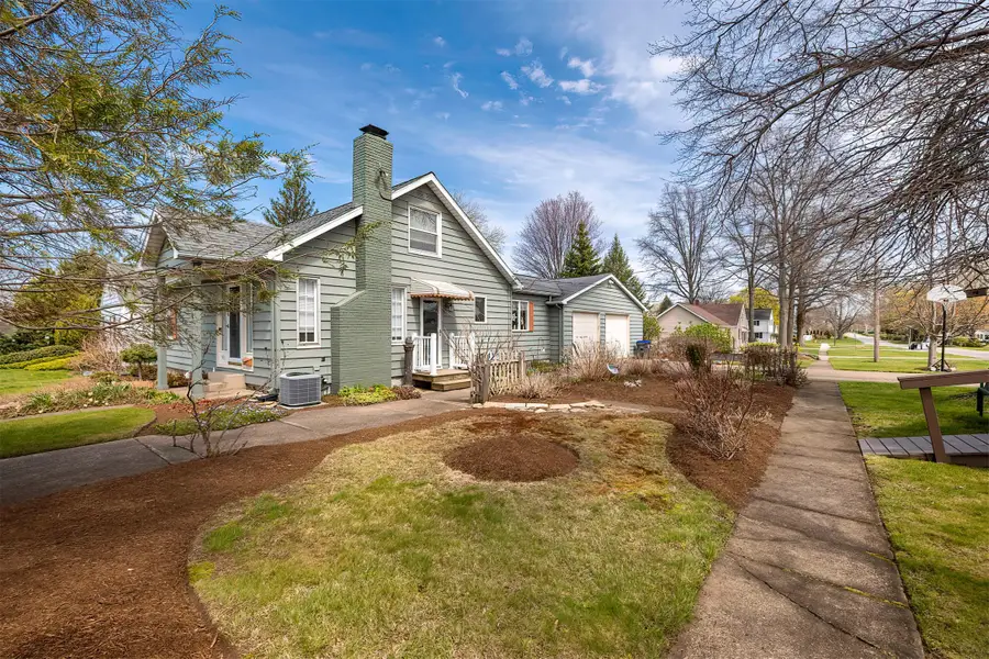 933 Grant Avenue, Erie, PA 16505 - #2