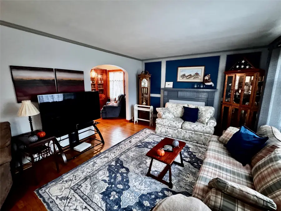 1016 Mcconnell Avenue, Erie, PA 16506 - #3