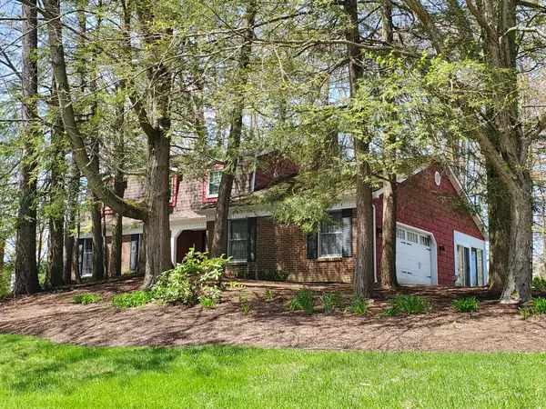 4284 Neptune Drive, Erie, PA 16506