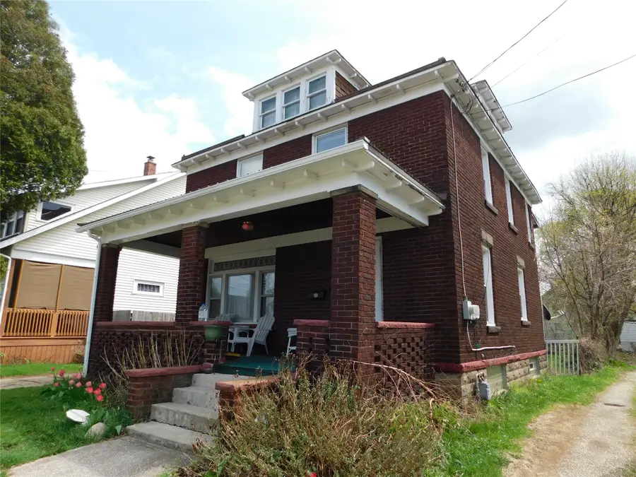1205 W 27th Street, Erie, PA 16508 - #2