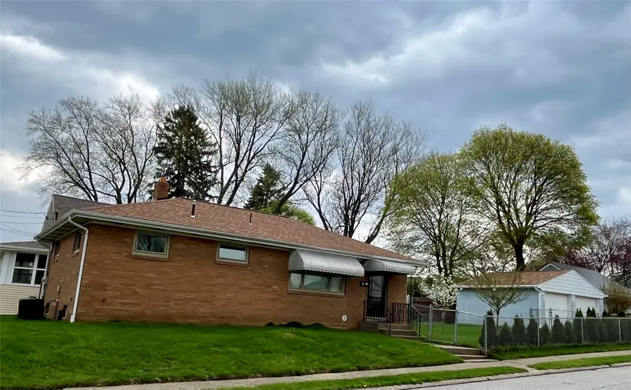 3203 Melrose Avenue, Erie, PA 16508 - #3