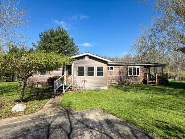 17620 Brookhouser Road, Saegertown, PA 16433