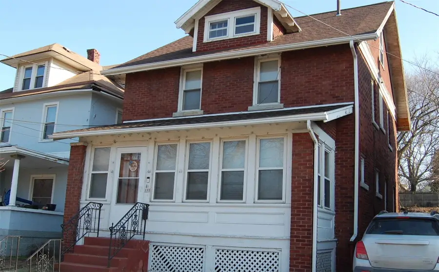 239 E 25th Street, Erie, PA 16503 - #2