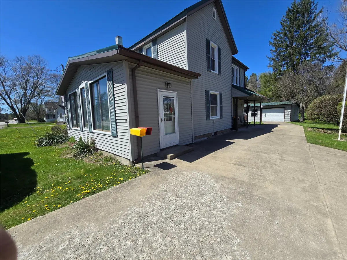 95 W Columbus Avenue, Corry, PA 16407 - #1