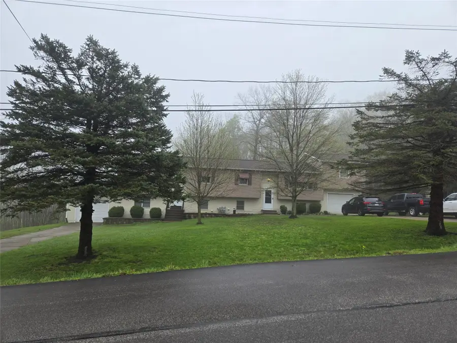 8571-8573 Kirsch Road, Erie, PA 16510 - #3