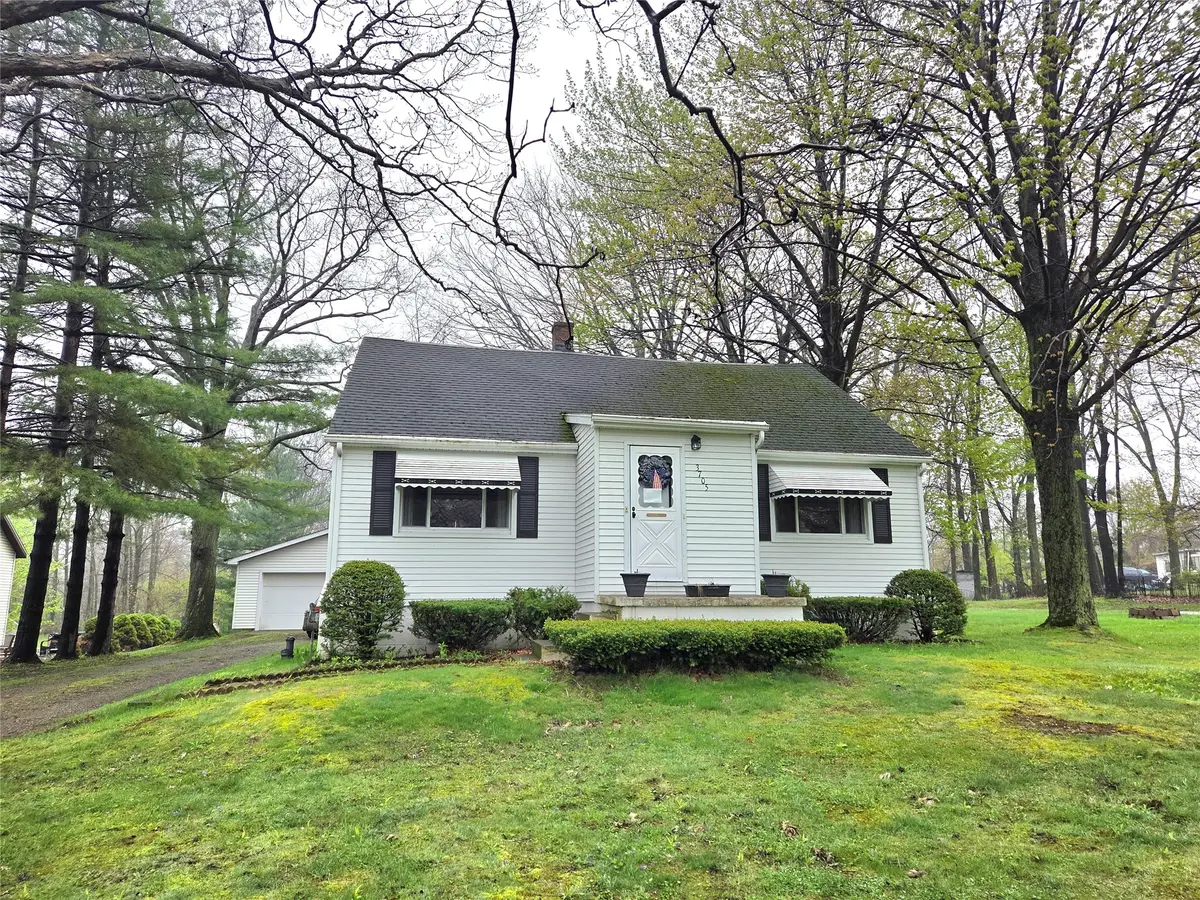 3705 Lancaster Road, Erie, PA 16506 - #1
