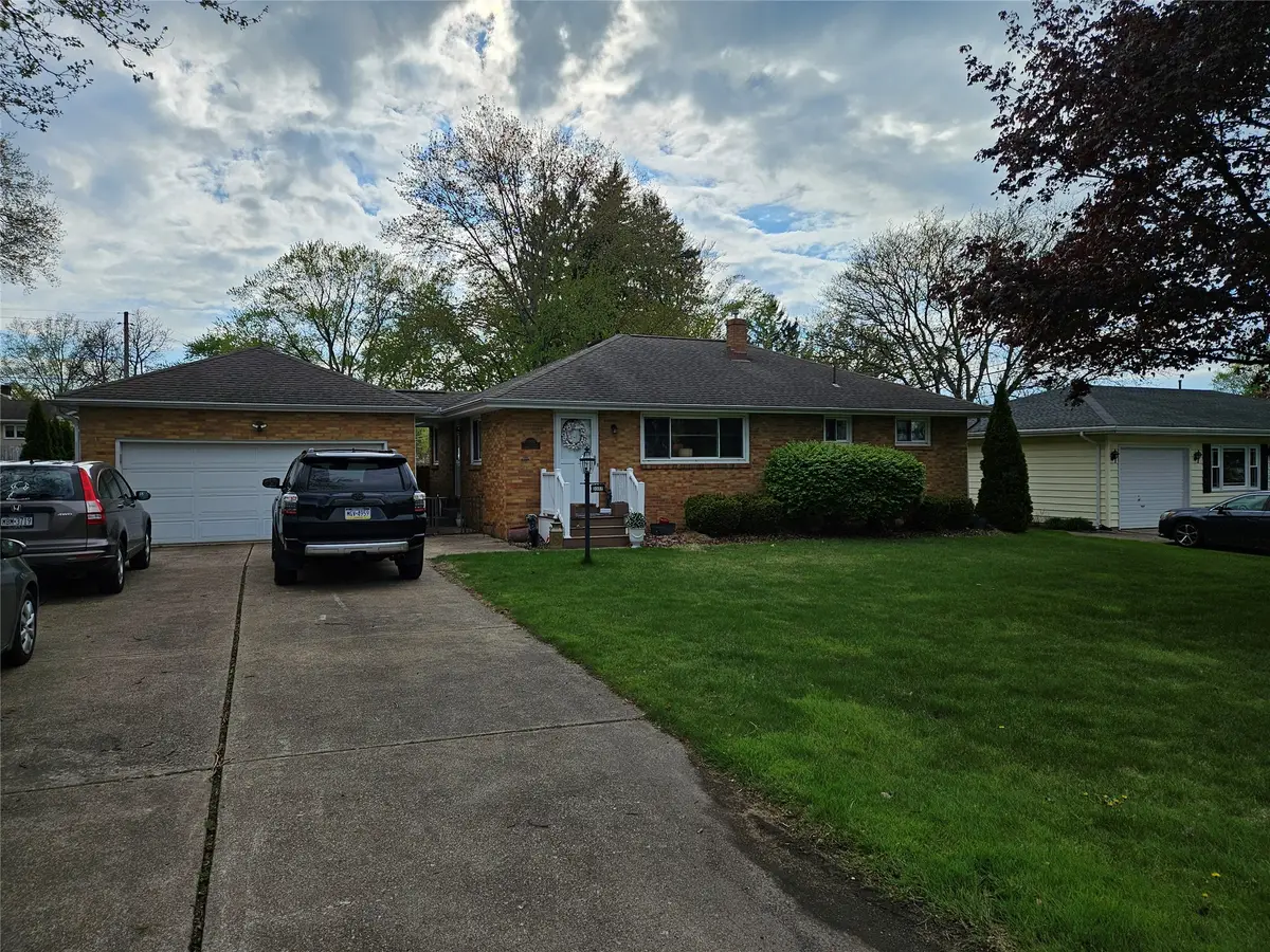 3302 Colonial Avenue, Erie, PA 16506 - #1