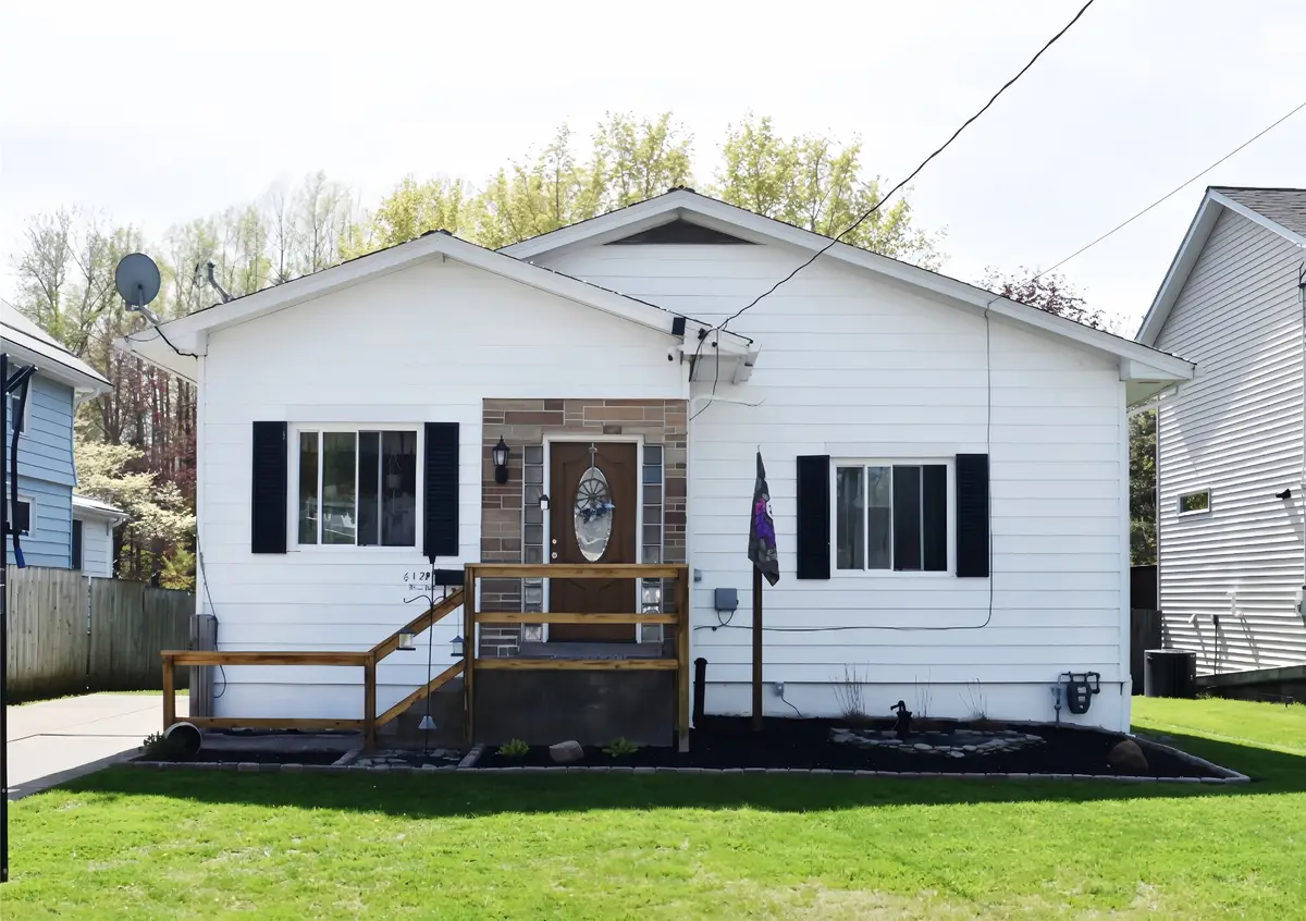 612 Montpelier Avenue, Erie, PA 16505 - #1
