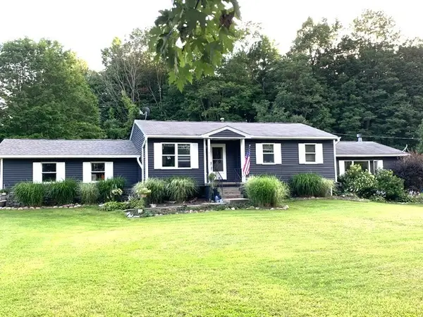11218 Route 97 Road N, Waterford, PA 16441