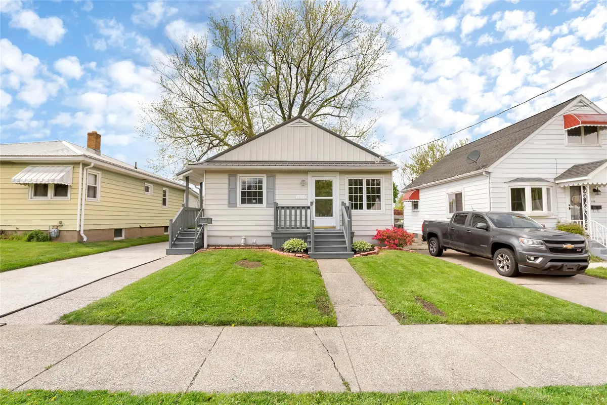 1202 W 39th Street, Erie, PA 16509 - #1