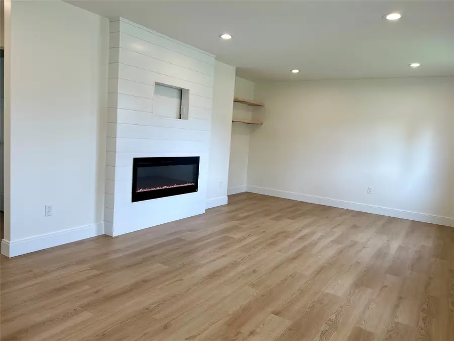 4108 Wagner Avenue, Erie, PA 16510 - #2