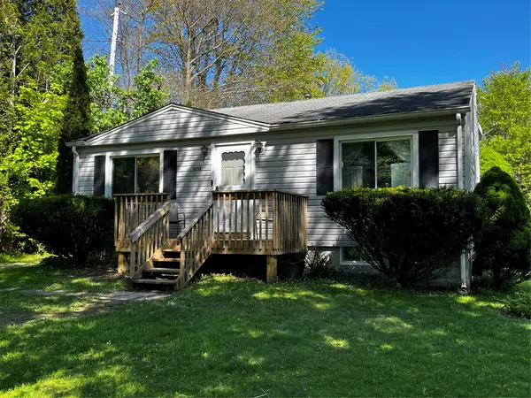 11716 Oakfield Road, Conneaut Lake, PA 16316