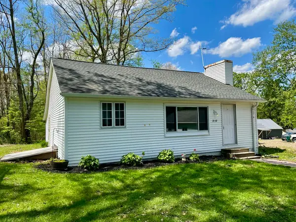 23989 Bloomfield Road, Canadohta Lake, PA 16438