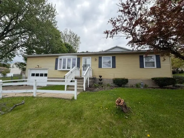 1937 E 42nd Street, Erie, PA 16510 - #1