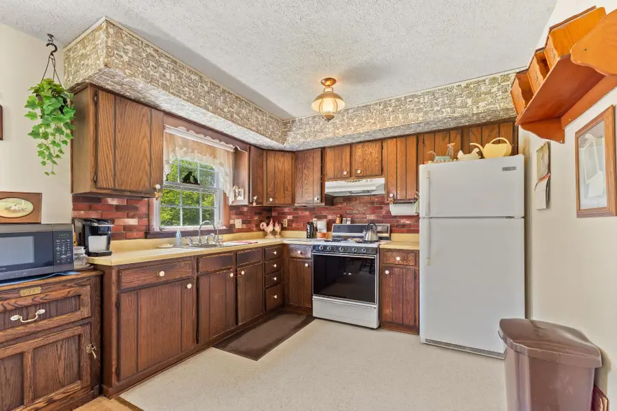 18705 E Forest Road, Cambridge Springs, PA 16403 - #2