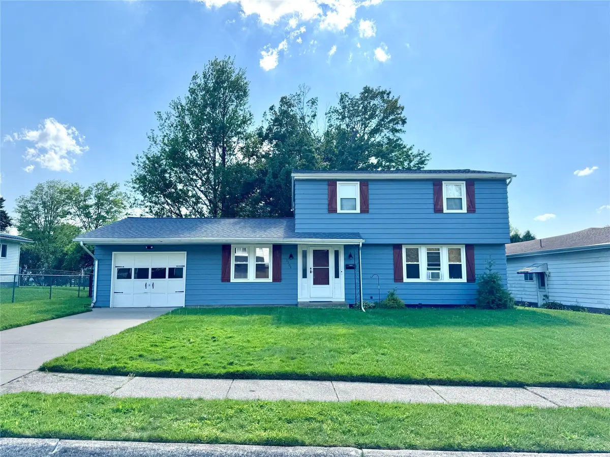 3304 Regis Drive, Erie, PA 16510 - #1