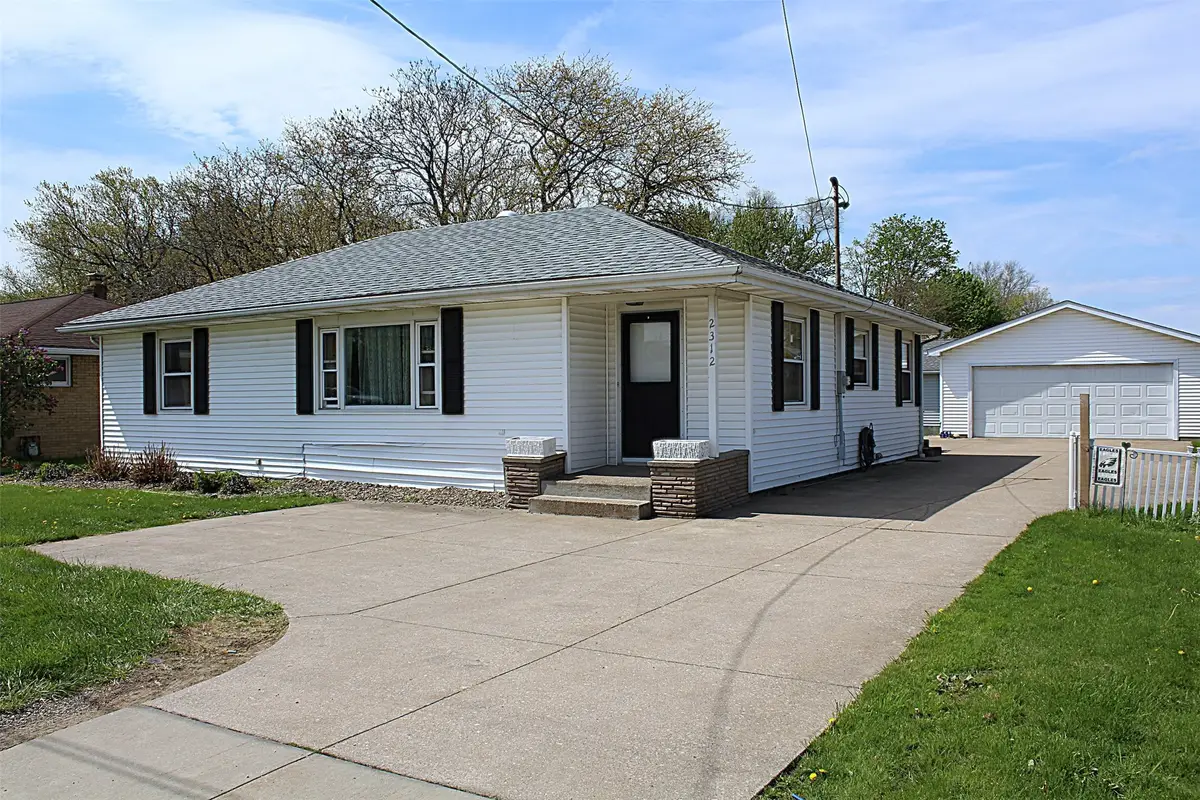 2312 Peninsula Drive, Erie, PA 16506 - #1