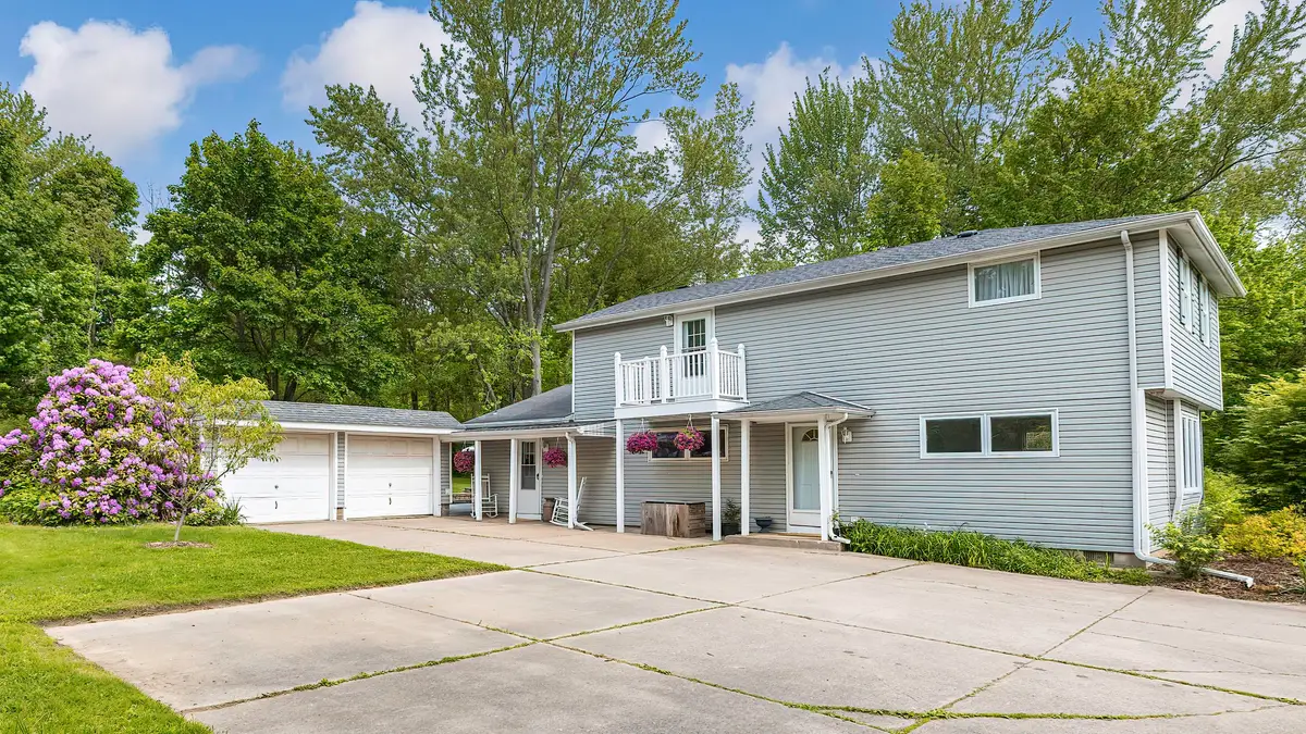 4620 Sterrettania Road, Erie, PA 16506 - #1