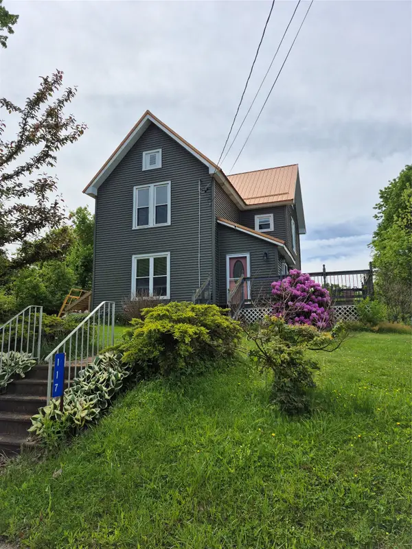 117 Cussewago Street, Springboro, PA 16435
