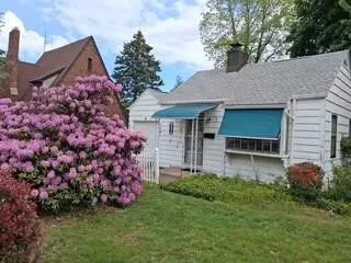 3021 Oakwood Street, Erie, PA 16508
