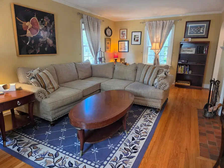 121 E 37th Street, Erie, PA 16504 - #3