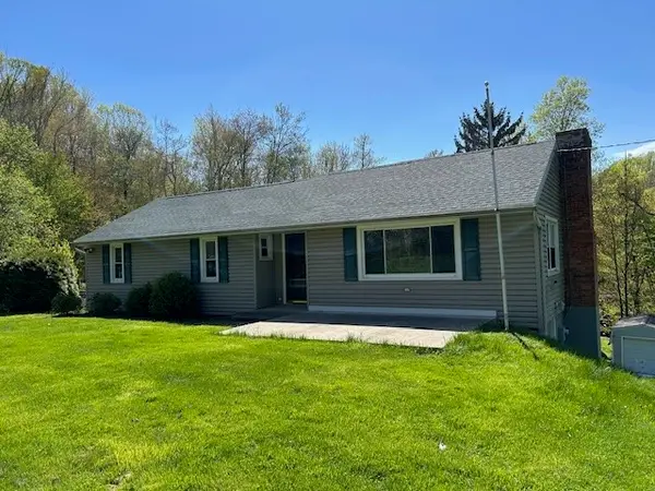600 Avonia Road, Fairview, PA 16415