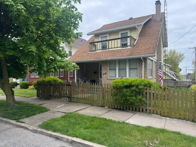 1002 W 25th Street, Erie, PA 16502 - #1