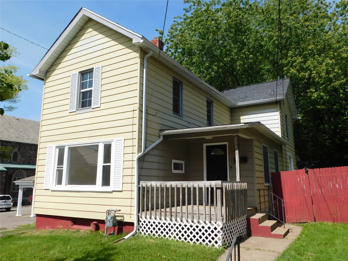 321 Wallace Street, Erie, PA 16507 - #1