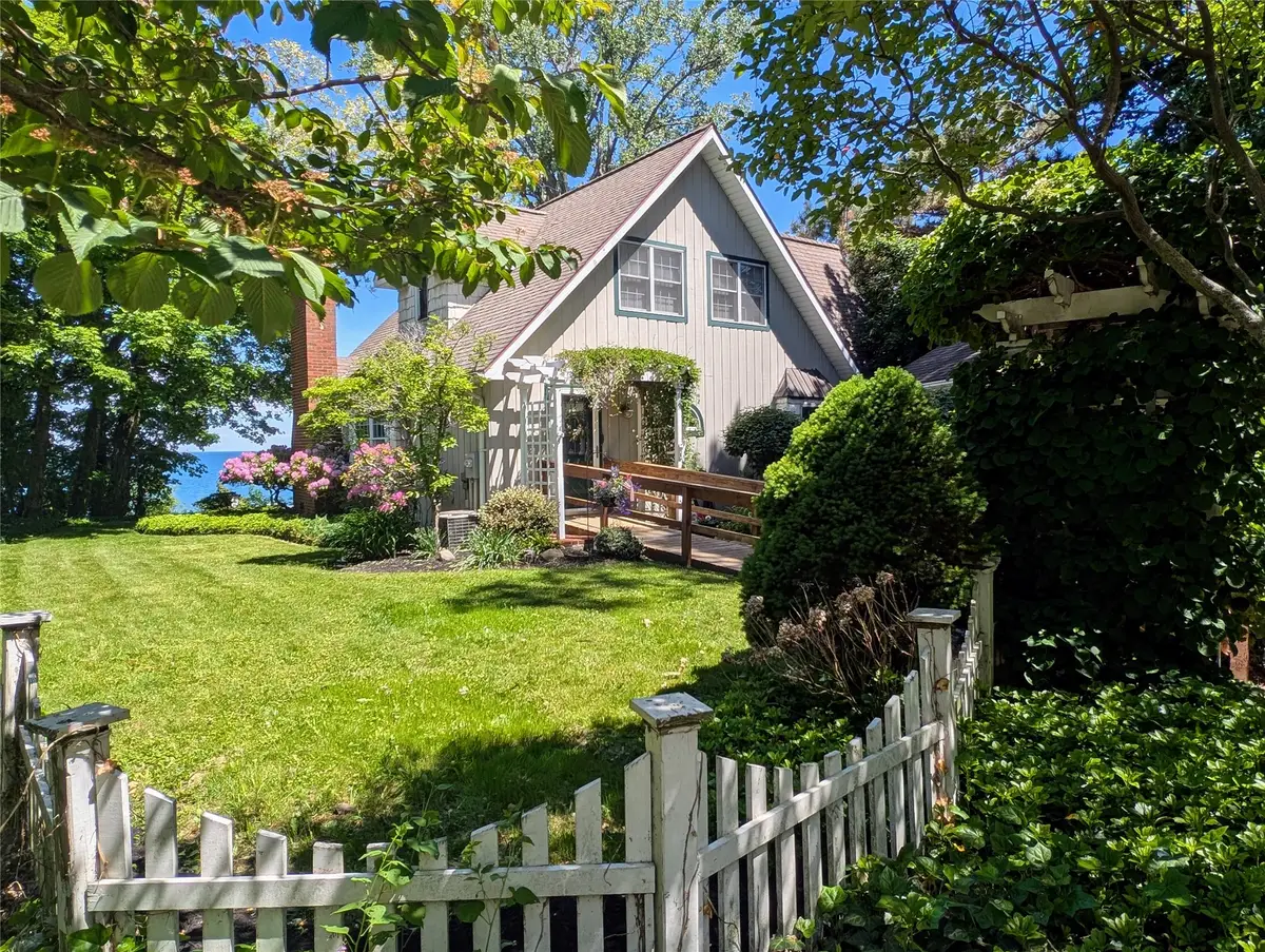 17 East Drive, Harborcreek, PA 16511 - #1