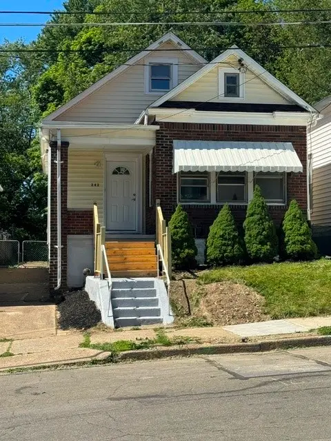 242 E 32 Street, Erie, PA 16504