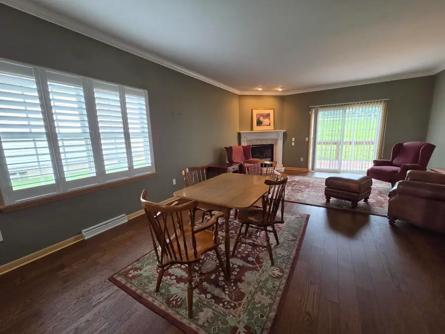6610 Meadowland Circle, Erie, PA 16509 - #2
