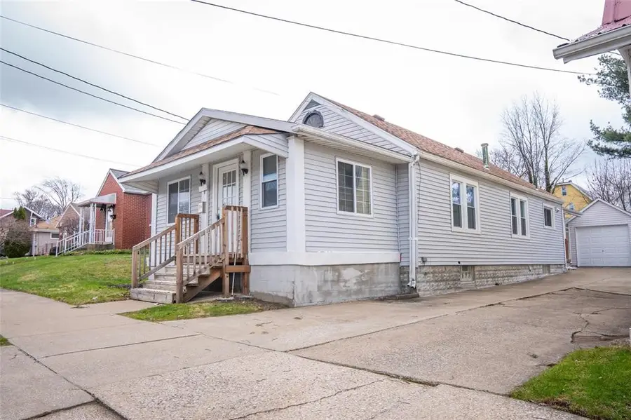 1127 E 29th Street, Erie, PA 16504 - #2