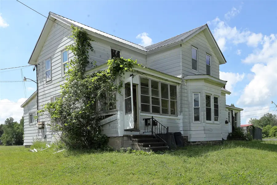 505 W Smith Street, Corry, PA 16407 - #2