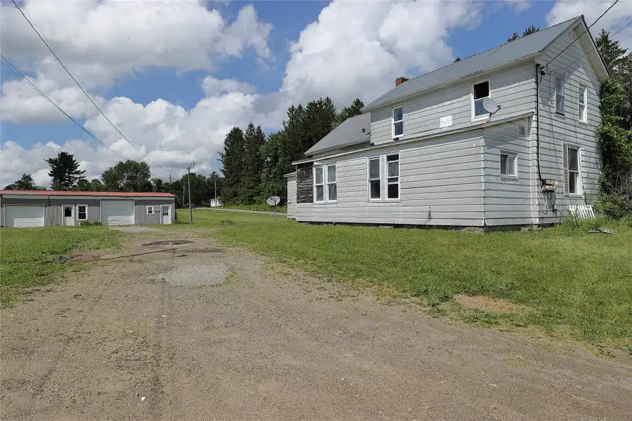 505 W Smith Street, Corry, PA 16407 - #3
