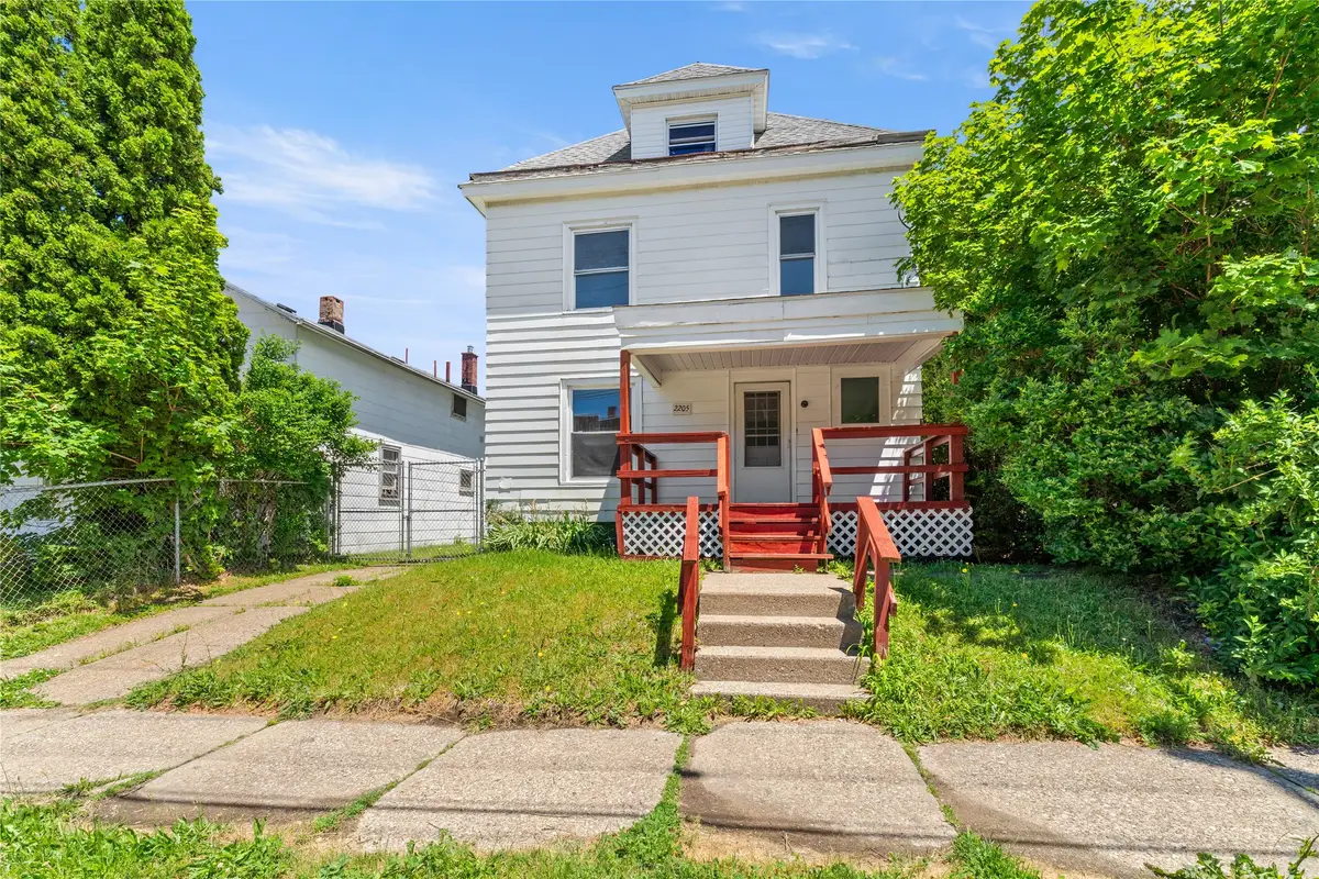 2205 Wayne Street, Erie, PA 16503 - #1